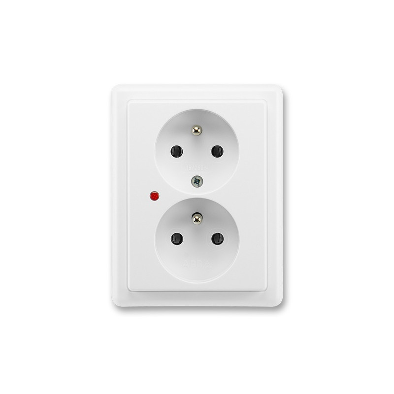 Zásuvka dvojnásobná Classic s ochrannými kolíkmi a s ochranou pred prepätím, biela